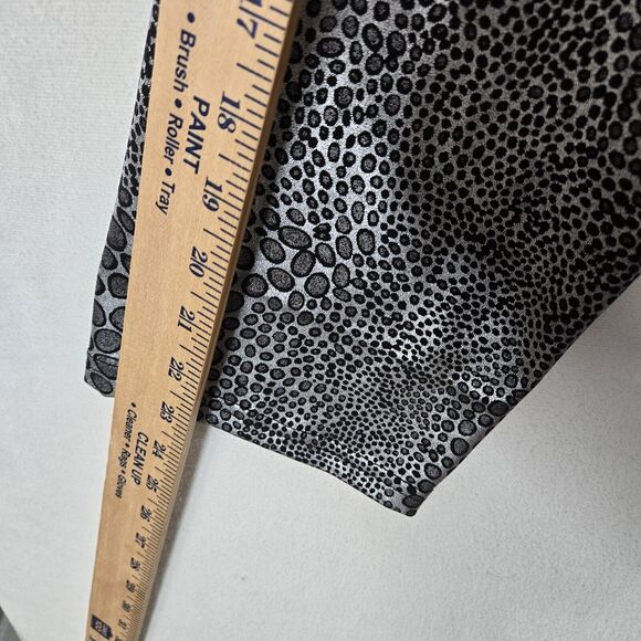 Artex Fashions Jacket Sz 2X Black Silver Metallic Animal Print Slinky Zip Up - Picture 13 of 14